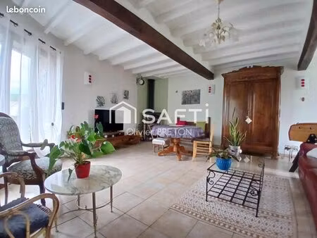 maison de ville 7 pièces 160 m²