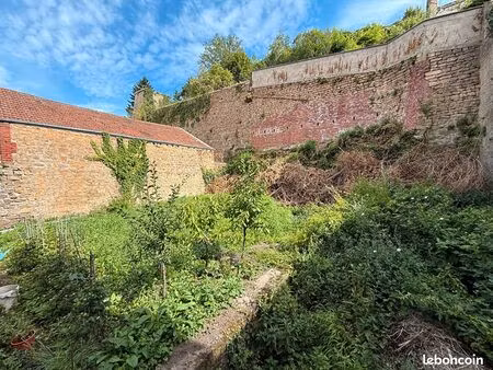 maison 1 pièce 90 m²