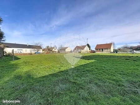 terrain 869 m² foucheres
