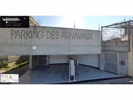 place parking sous terrain istres