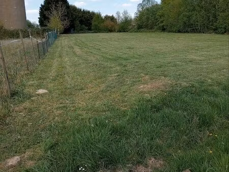 terrain 2112m carrés