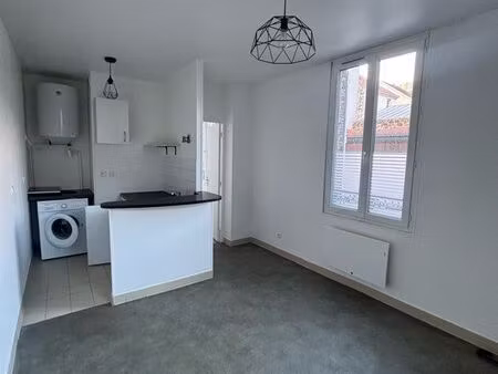 location 2 pièces 32 m2 cachan