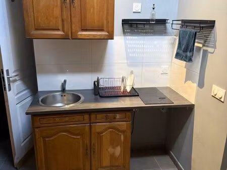 studio dispo de suite proche gare rer a