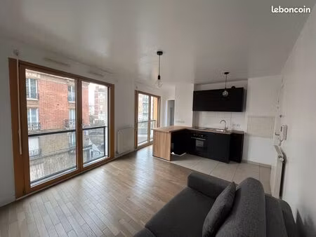 studio loué vide : colombes