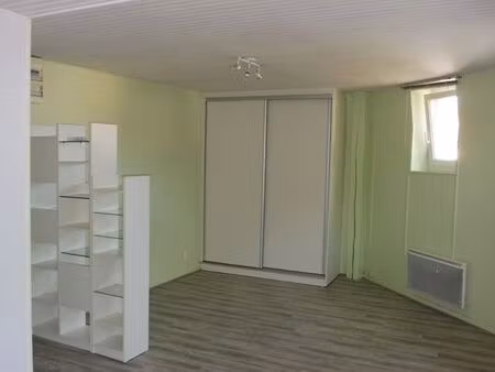 studio epinal place des vosges