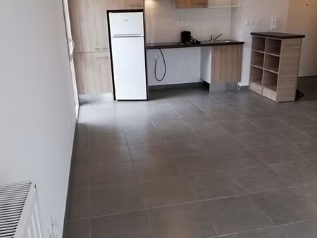 t3 vide a l'annee ustaritz