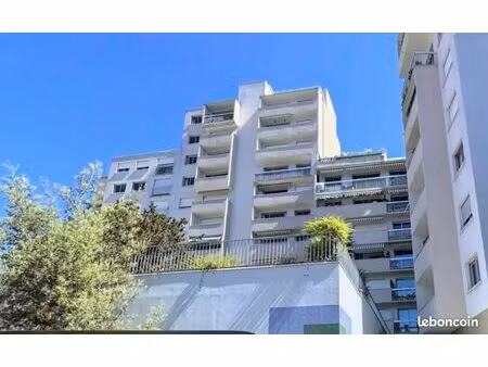 cave 4 pièces 75 m²