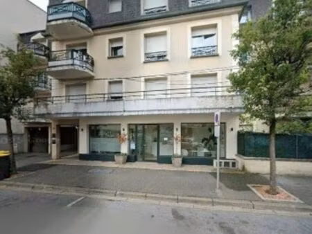 local commercial libéral ou bureau