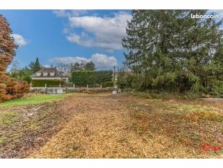 terrain 323 m² ollainville