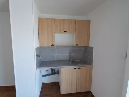 studio location à l'année