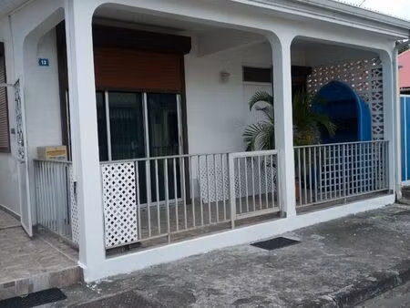 maison de ville à voir absolument avec 2 apparts