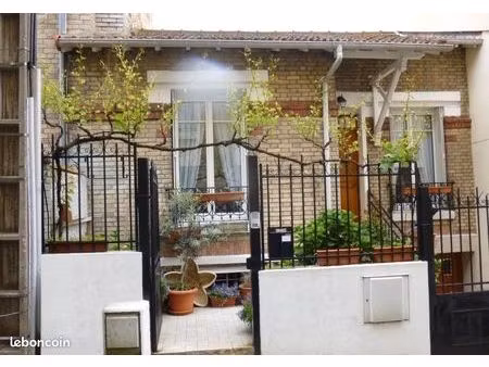 maison de ville 4 pièces 65 m²