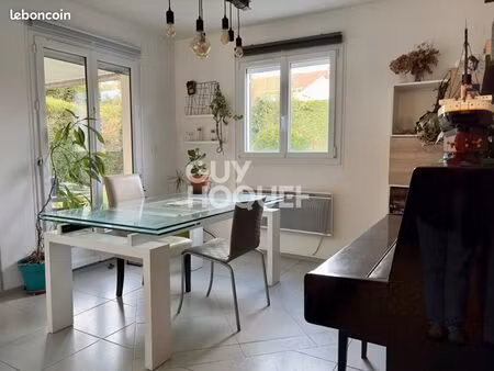 maison 7 pièces 178 m²