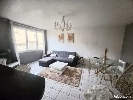 beau et agréable 2 pièces lumineux