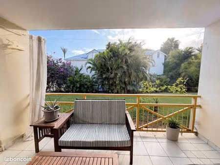 appartement t3 en résidence sécurisée avec piscine