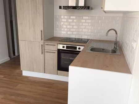 corniche général leclerc t2 neuf : rdc droit