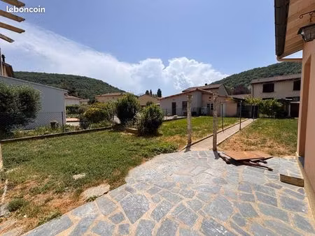 maison t5 avec garage  cave et dépendance