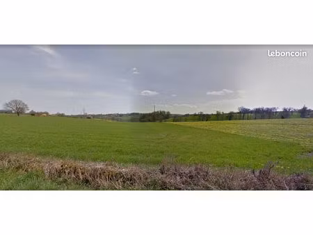 terrain 679 m² mayran