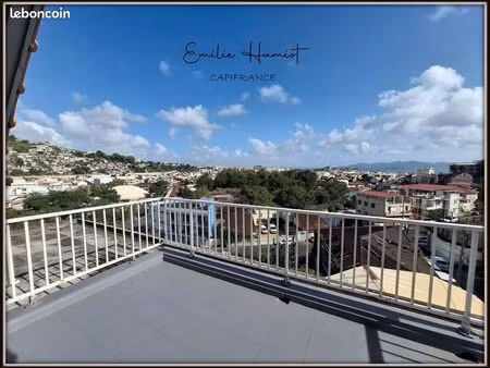 immeuble 19 pièces 421 m²