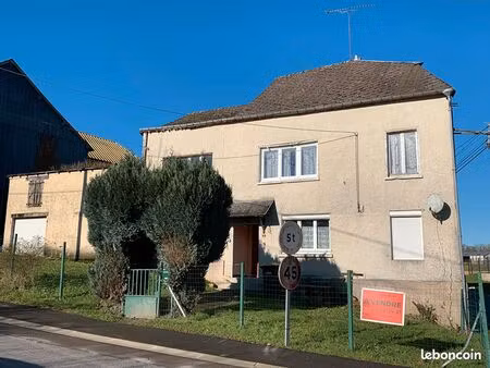 propriété 5 pièces 145 m²