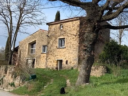 maison en pierre 118m2 sur 7000m2 arboré