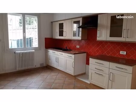 appartement t2 52m2 proche centre ville