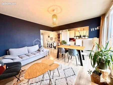appartement 4 pièces 74 m²