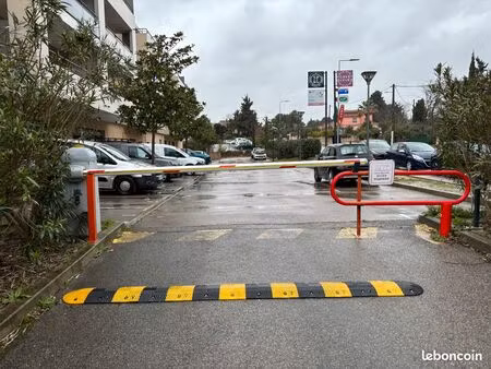 box fermé quartier st mitre aix en provence