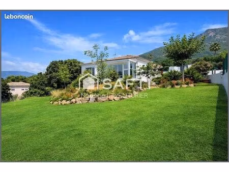 maison 4 pièces 104 m²