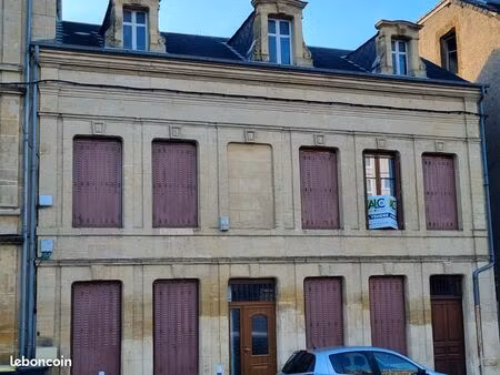 maison 8 pièces 230 m²