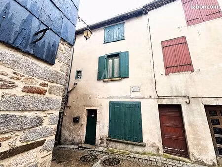 immeuble 5 pièces 109 m²