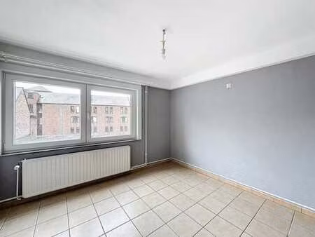 superbe appartement 2 chambres avec parking au cœur de mons