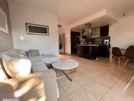 f3- rez-de-jardin + parking