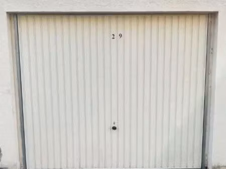 location garage moto angoulême