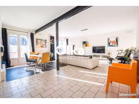 maison – 210 m² – 2 logements – investissement / 5 chambres