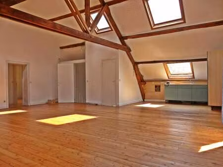 appartement 2ch avec emplacement de parking