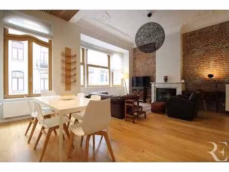 saint-gilles / place van meenen – appartement 2 ch +- 100 m²