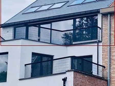 magnifique duplex-penthouse 3 chambres avec terrasse