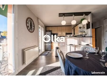 duplex 4 pièces 83m2 avec balcon  garage  parking et piscine