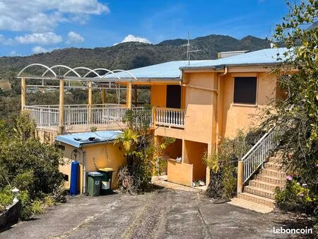 location nu – haut de villa f4 – 153 m² à case-pilote - 1 680 cc
