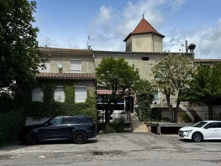 immeuble de rapport pour investisseur ou hôtelier restaurateur