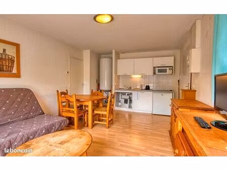 appartement 3 pièces 42 m²