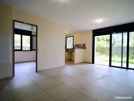 t3 rez-de-jardin 59m² + 75 m² jardin – bellepierre (saint-denis) – proche chu