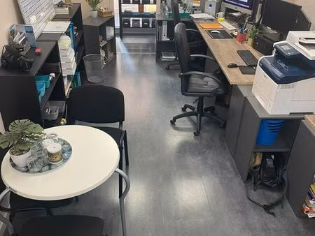 vente bureaux très bon état 25m2