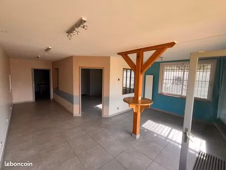 local commercial charny