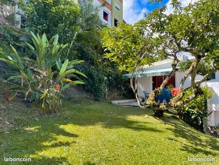 t2 meublé avec terrasse et jardin – les trois-îlets – location 6 mois