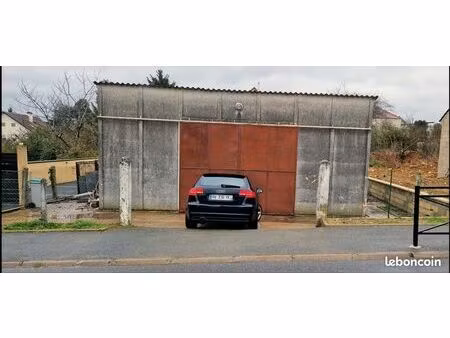 garage/stokage 77m² terrain 333m2
