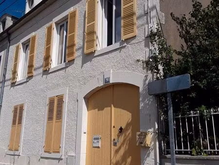 vend maison de ville toiture neuve