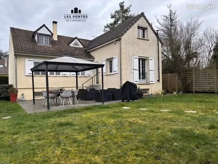 maison 5 pièces 131 m²
