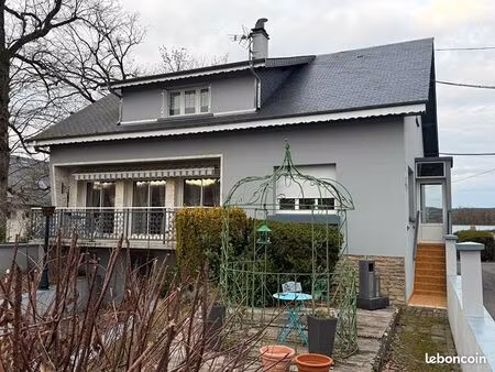 maison 8 pièces 154 m²